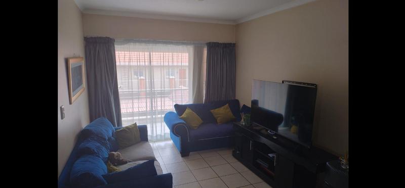 2 Bedroom Property for Sale in Kosmosdal Gauteng