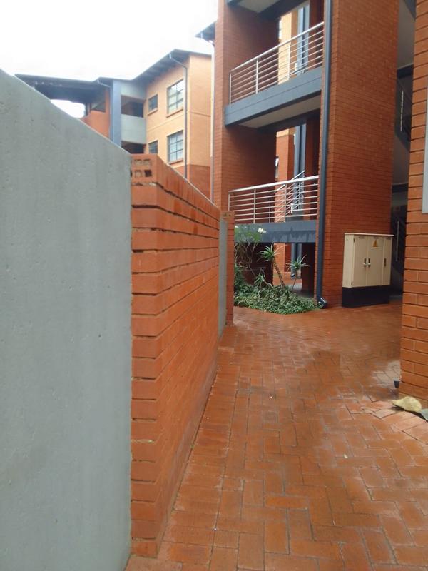 3 Bedroom Property for Sale in Eveleigh Gauteng