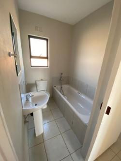 To Let 3 Bedroom Property for Rent in Brakpan Gauteng