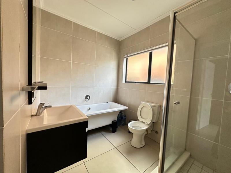 To Let 3 Bedroom Property for Rent in Kyalami Gauteng