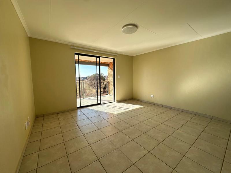 To Let 3 Bedroom Property for Rent in Cloverdene Gauteng
