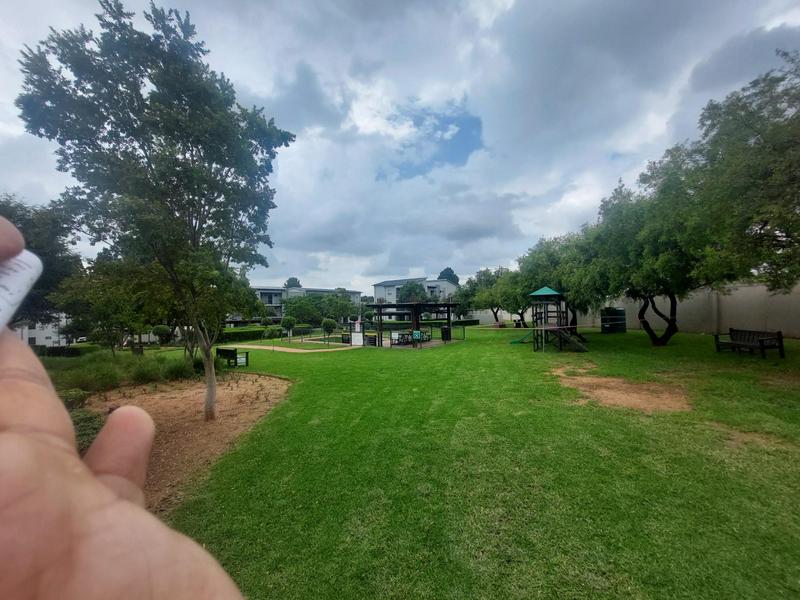 To Let 2 Bedroom Property for Rent in Jackal Creek Golf Estate Gauteng