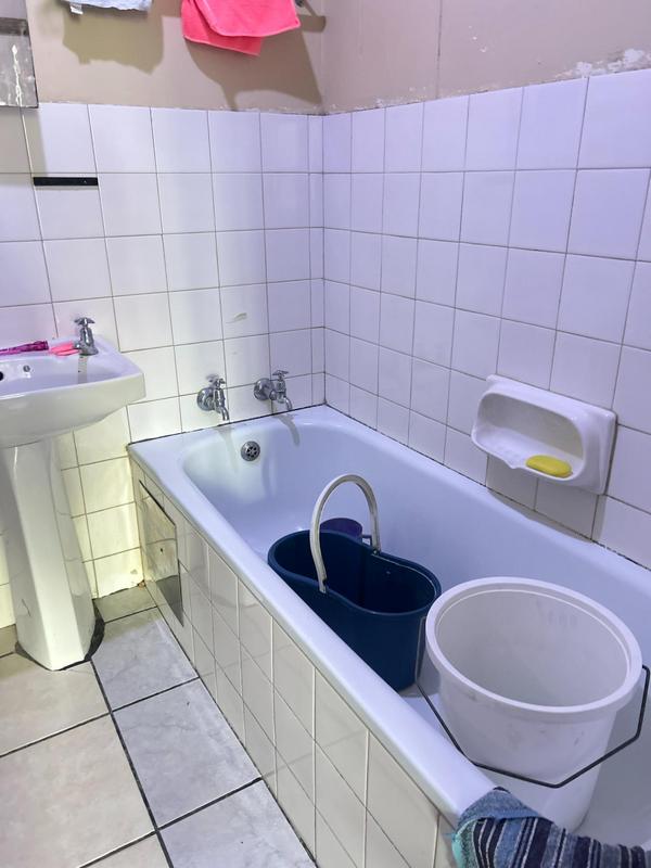 2 Bedroom Property for Sale in Sunnyside Gauteng