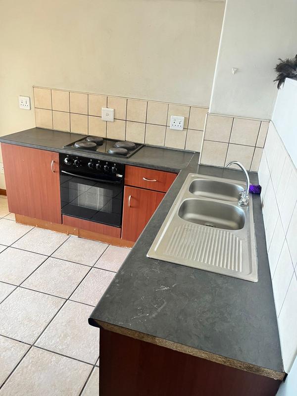 1 Bedroom Property for Sale in Sunnyside Gauteng