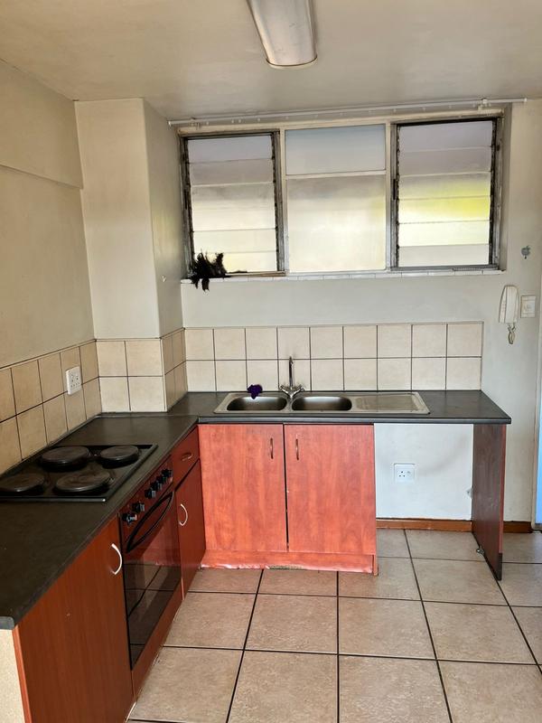 1 Bedroom Property for Sale in Sunnyside Gauteng