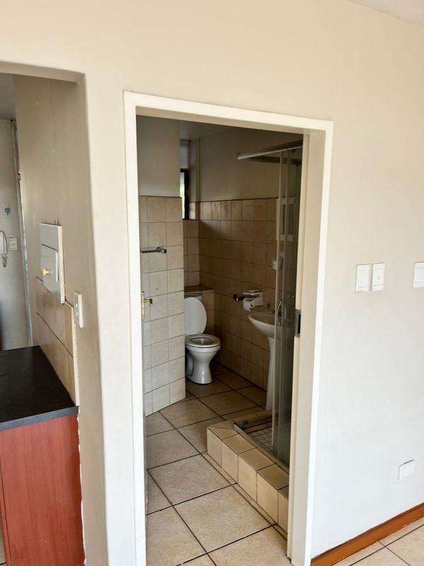 1 Bedroom Property for Sale in Sunnyside Gauteng
