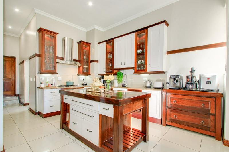 To Let 5 Bedroom Property for Rent in Dainfern Valley Gauteng