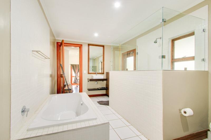 To Let 5 Bedroom Property for Rent in Dainfern Valley Gauteng
