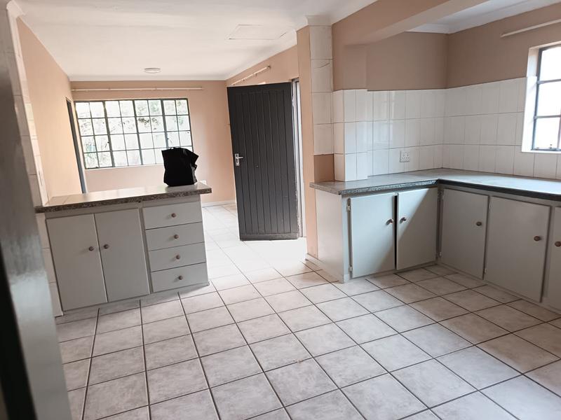 To Let 3 Bedroom Property for Rent in Bramley Gauteng