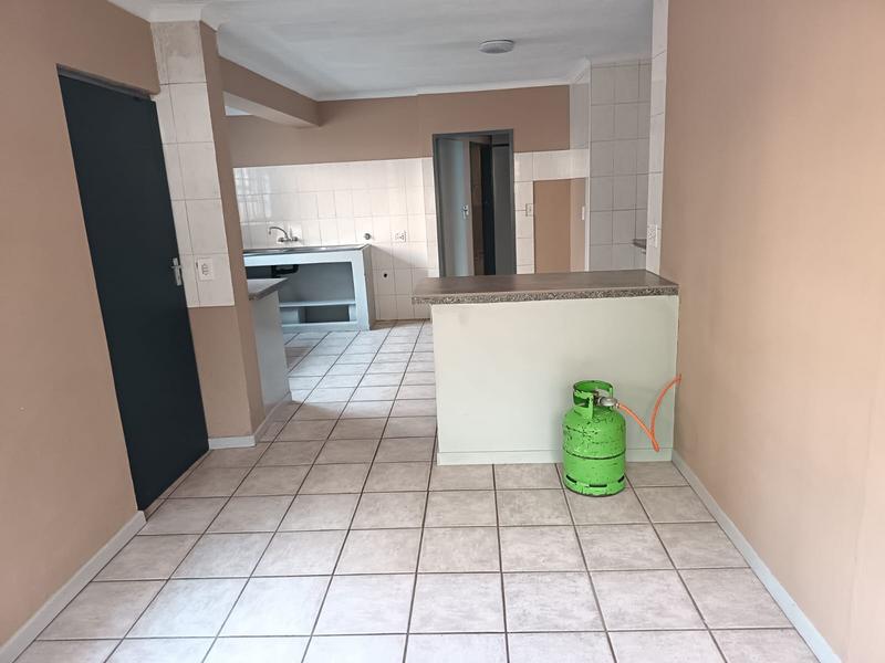 To Let 3 Bedroom Property for Rent in Bramley Gauteng