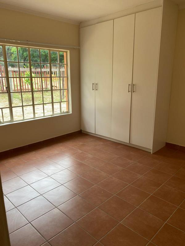 To Let 1 Bedroom Property for Rent in Glen Austin Gauteng