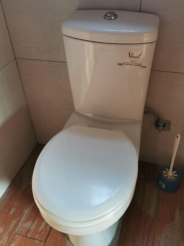 To Let 1 Bedroom Property for Rent in Glen Austin Gauteng