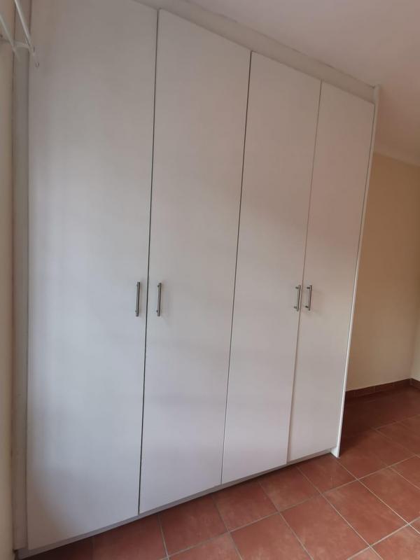 To Let 1 Bedroom Property for Rent in Glen Austin Gauteng