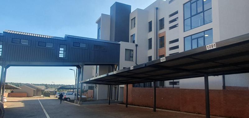 To Let 2 Bedroom Property for Rent in Waterkloof Ridge Gauteng