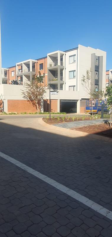 To Let 2 Bedroom Property for Rent in Waterkloof Ridge Gauteng