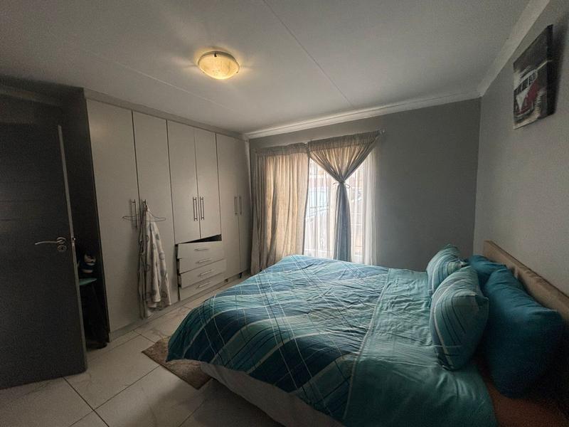 2 Bedroom Property for Sale in Newlands Gauteng