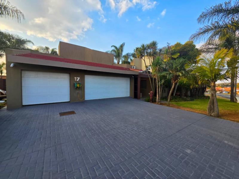4 Bedroom Property for Sale in Blue Gill Estate Gauteng