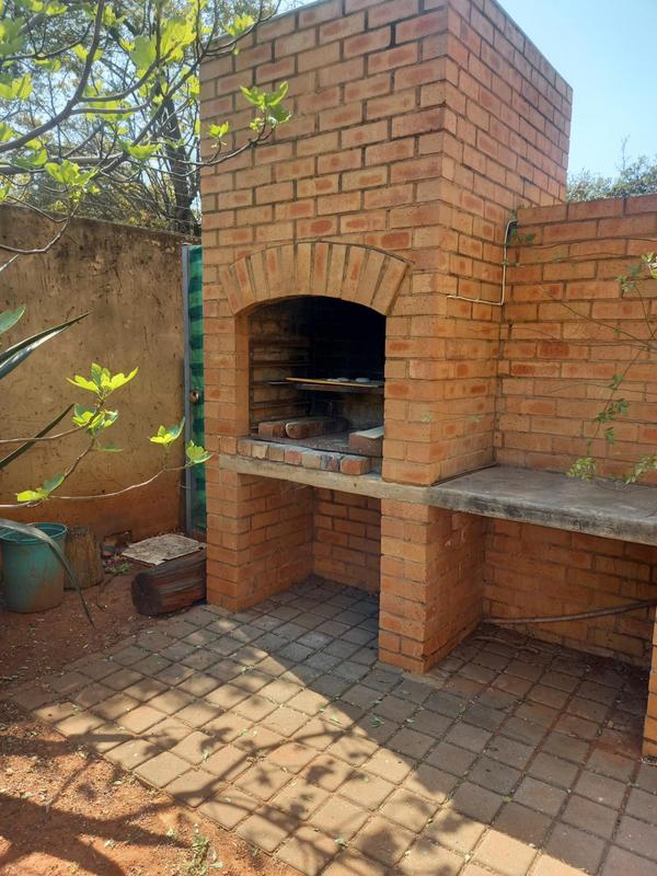 3 Bedroom Property for Sale in Die Wilgers Gauteng