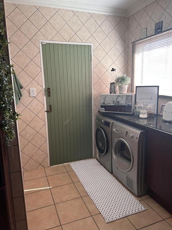 To Let 2 Bedroom Property for Rent in Willow Glen Gauteng