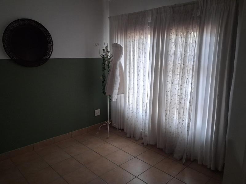 To Let 2 Bedroom Property for Rent in Willow Glen Gauteng