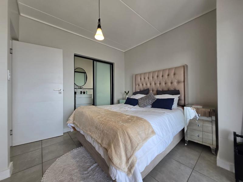 To Let 1 Bedroom Property for Rent in Waterfall Gauteng