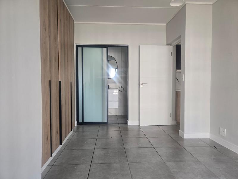 To Let 1 Bedroom Property for Rent in Waterfall Gauteng