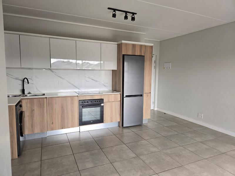 To Let 1 Bedroom Property for Rent in Waterfall Gauteng
