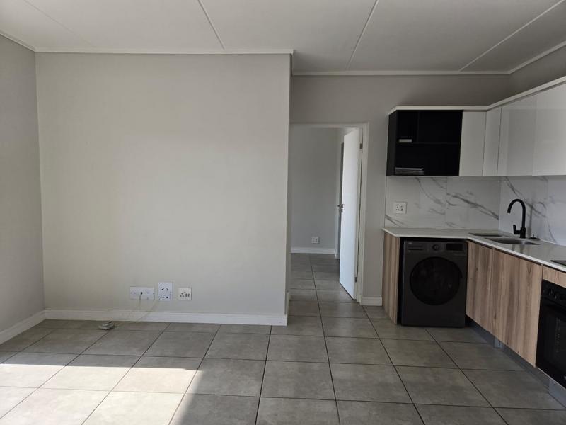 To Let 1 Bedroom Property for Rent in Waterfall Gauteng