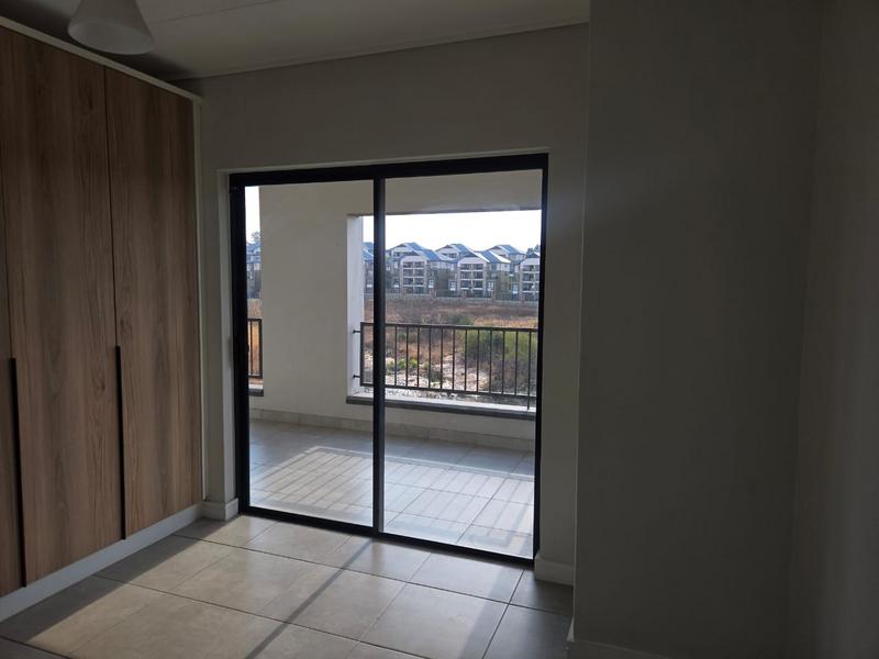 To Let 1 Bedroom Property for Rent in Waterfall Gauteng