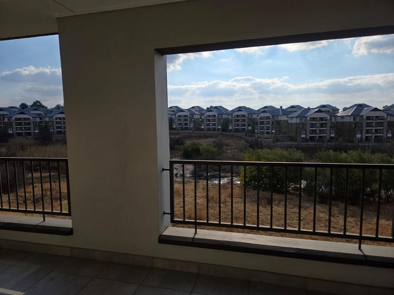 To Let 1 Bedroom Property for Rent in Waterfall Gauteng