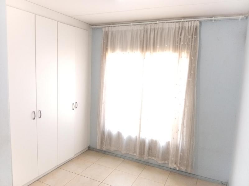2 Bedroom Property for Sale in Comet Gauteng