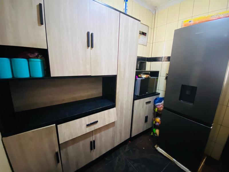 2 Bedroom Property for Sale in Buhle Park Gauteng