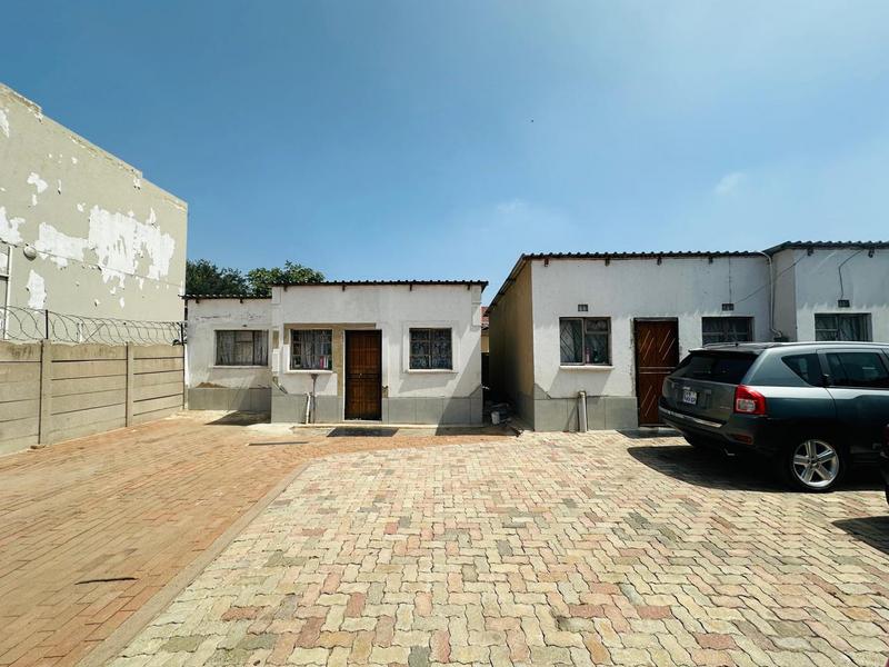 9 Bedroom Property for Sale in Delville Gauteng