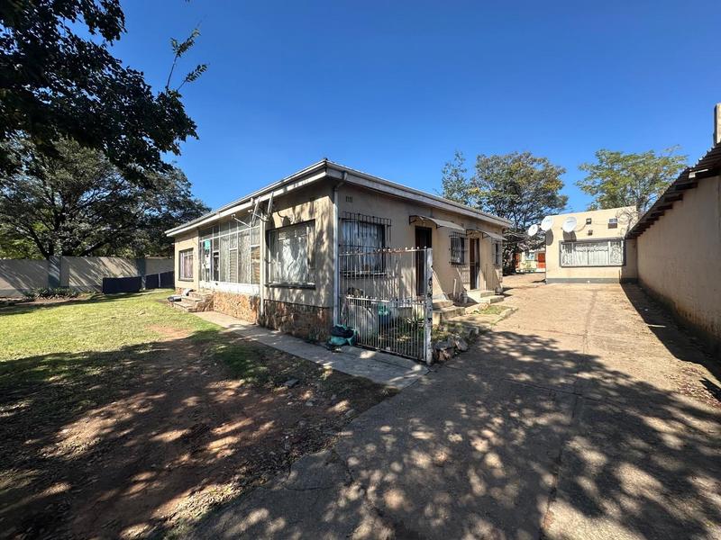 17 Bedroom Property for Sale in Delville Gauteng