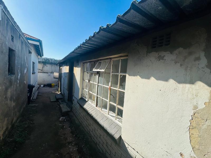 22 Bedroom Property for Sale in Delville Gauteng