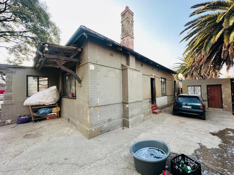 27 Bedroom Property for Sale in Delville Gauteng