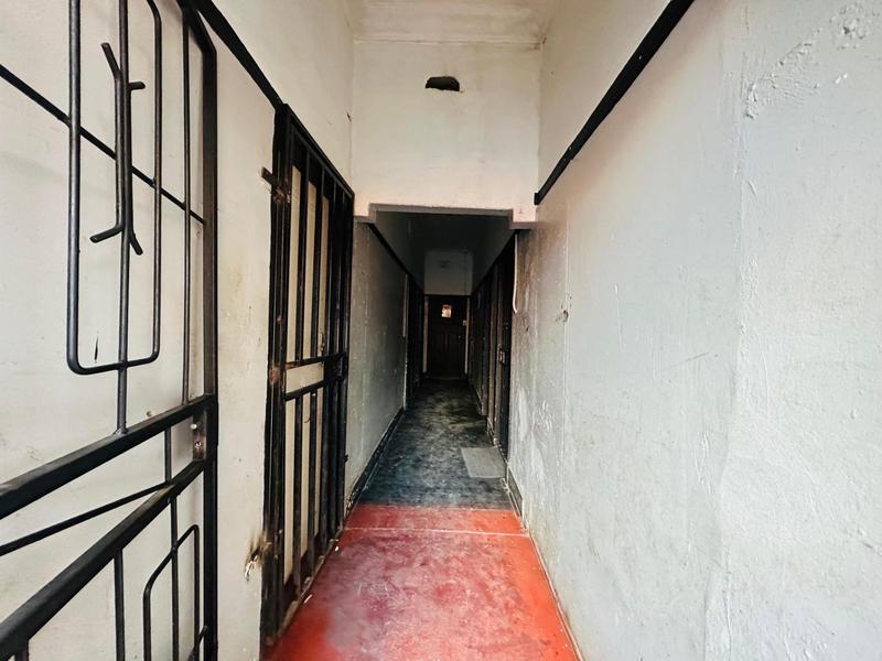 27 Bedroom Property for Sale in Delville Gauteng