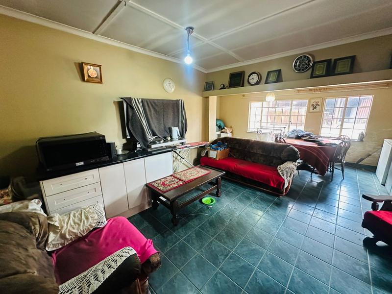 4 Bedroom Property for Sale in Delville Gauteng