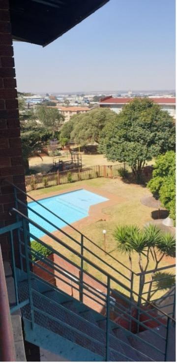 2 Bedroom Property for Sale in Dinwiddie Gauteng