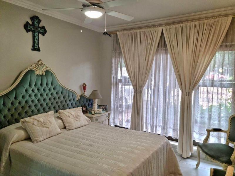 6 Bedroom Property for Sale in Fishers Hill Gauteng