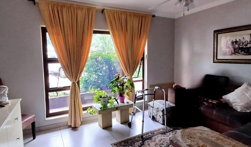 6 Bedroom Property for Sale in Fishers Hill Gauteng