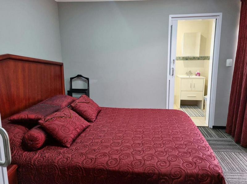 6 Bedroom Property for Sale in Fishers Hill Gauteng