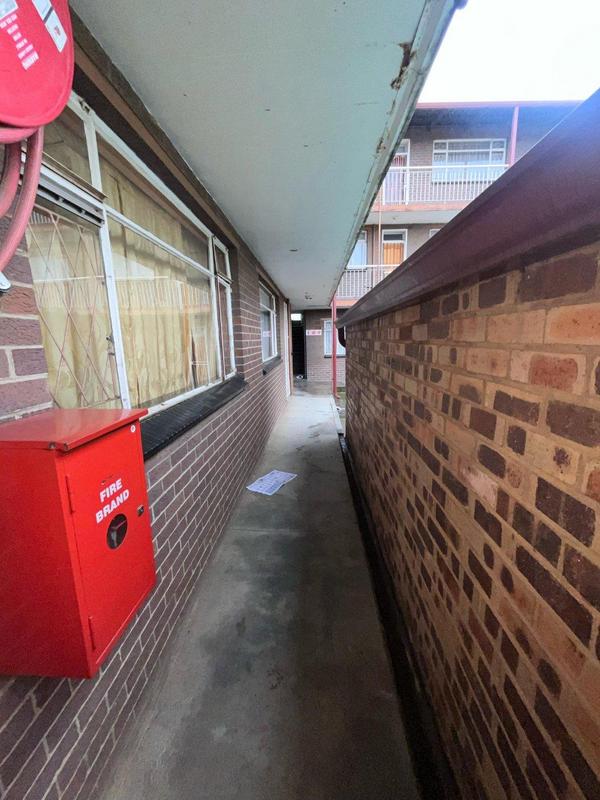 2 Bedroom Property for Sale in Germiston Gauteng