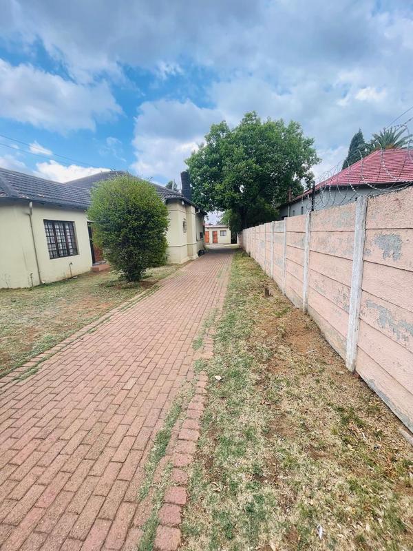 6 Bedroom Property for Sale in Germiston Station Gauteng