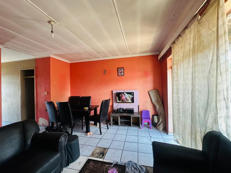 2 Bedroom Property for Sale in Germiston Station Gauteng