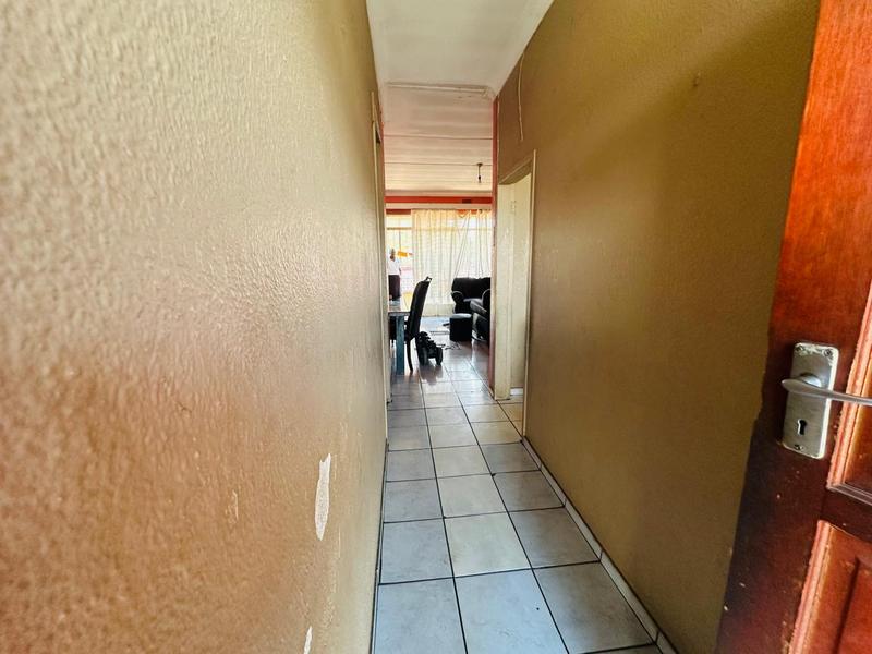 2 Bedroom Property for Sale in Germiston Station Gauteng