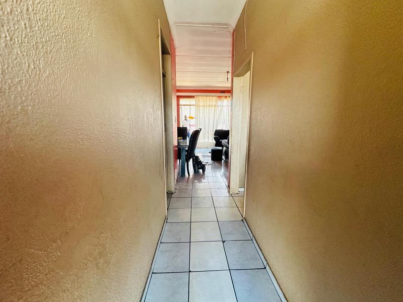 2 Bedroom Property for Sale in Germiston Station Gauteng