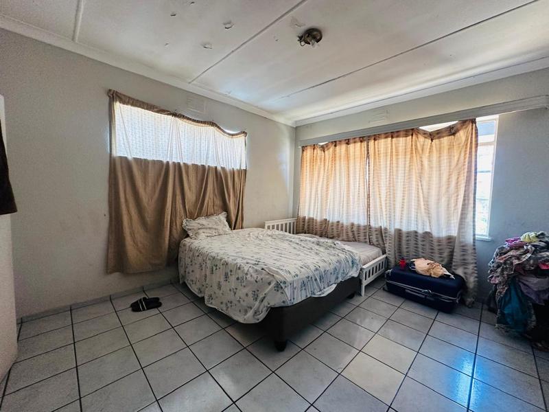 2 Bedroom Property for Sale in Germiston Station Gauteng