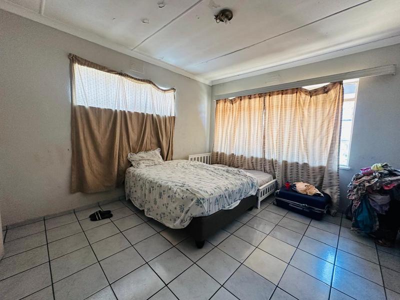 2 Bedroom Property for Sale in Germiston Station Gauteng