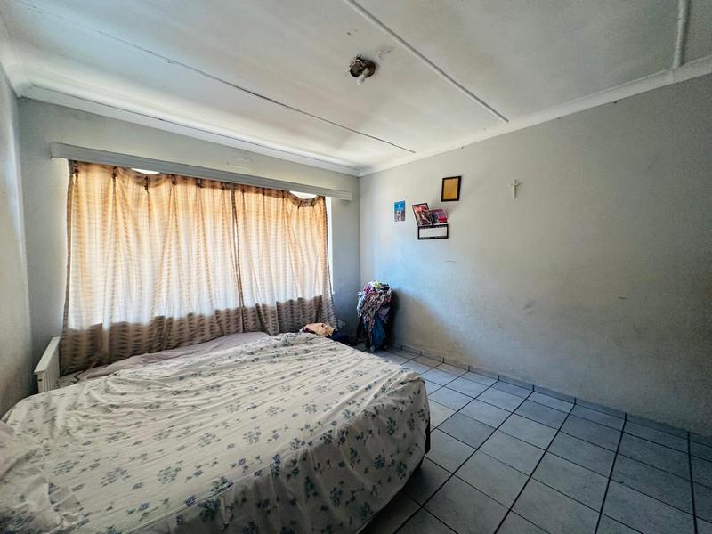 2 Bedroom Property for Sale in Germiston Station Gauteng